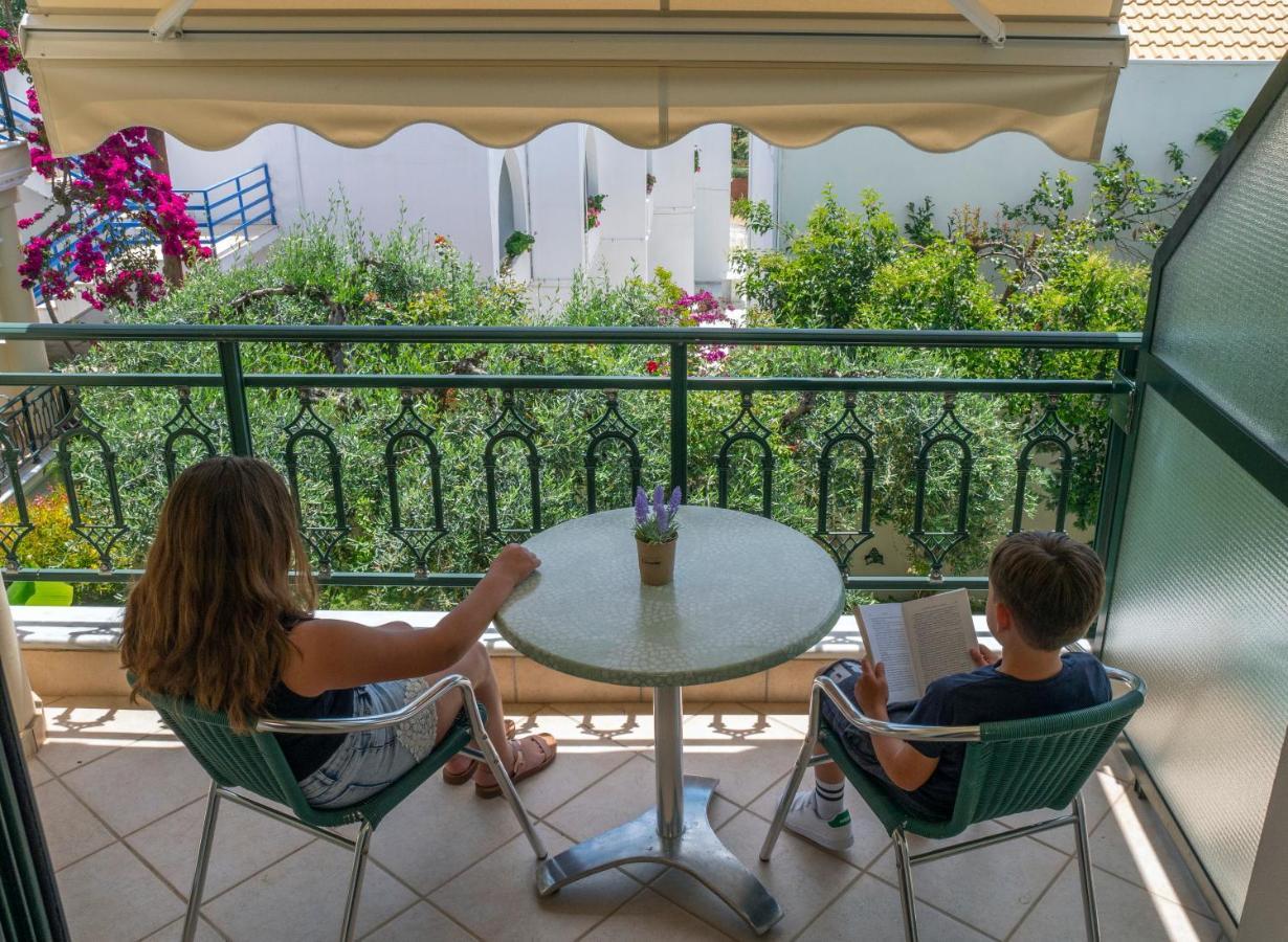 Hotel Loukas Vrachos Paralia Vrachou Extérieur photo